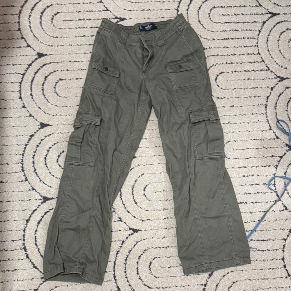 Hollister Men's Khaki Cargo Pants